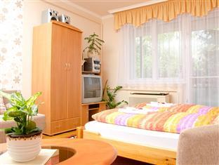 Illes Apartmanok I. Hajdúszoboszló Exterior foto